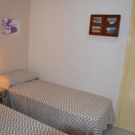 Acogedor En La Playa Con Acceso Directo Al Mar Y Piscina En - Es-323-22 * L'Estartit