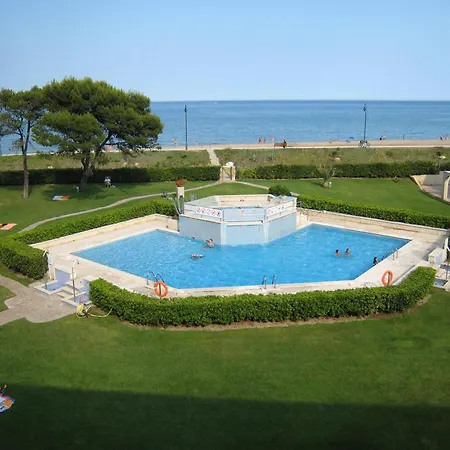 Acogedor En La Playa Con Acceso Directo Al Mar Y Piscina En - Es-323-22 * L'Estartit