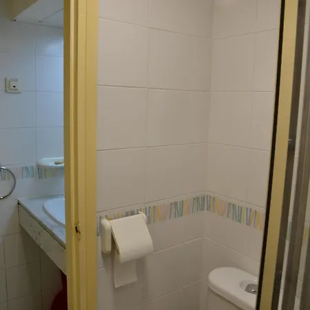 Apartment Acogedor En La Playa Con Acceso Directo Al Mar Y Piscina En - Es-323-22 L'Estartit