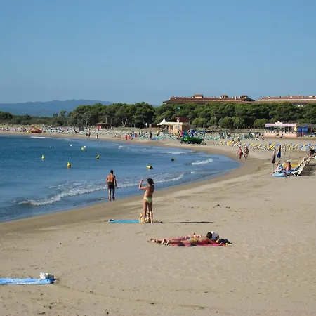 Acogedor En La Playa Con Acceso Directo Al Mar Y Piscina En - Es-323-22 * L'Estartit
